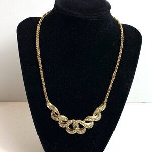 Vtg 80s Trifari Womens Necklace Gold Tone Scalloped Rhinestone Bib Choker